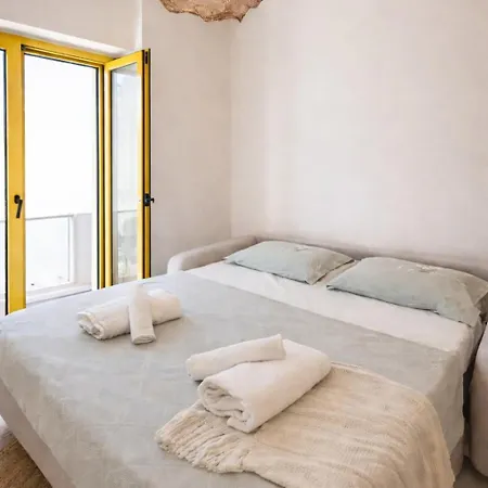Sun - Iconic In Dhermi Sea Apartamento *